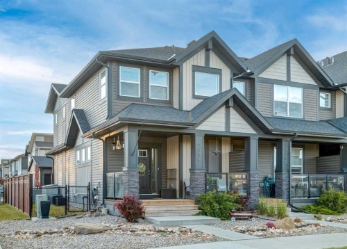 1136 Midtown Lane SW Airdrie, AB T4B 4V8