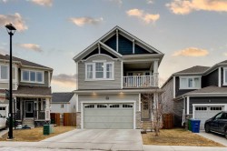 22 Osborne Common SW Airdrie, AB T4B 5E3