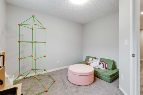 22 Osborne Common Sw, Airdrie, AB - Indoor Photo Showing Other Room