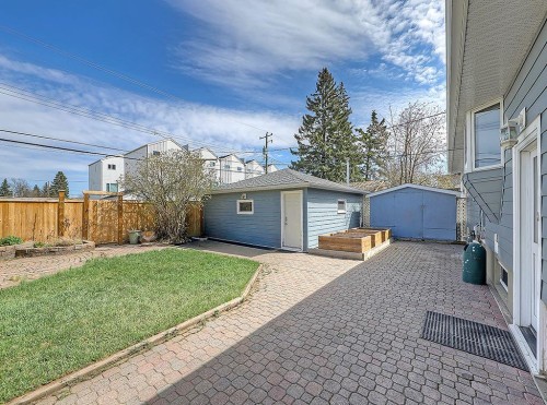 44 Granlea Place Sw, Calgary, AB - Outdoor
