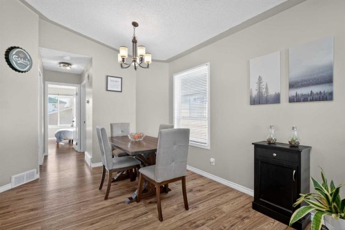 107 Mt Allan Circle Se, Calgary, AB - Indoor Photo Showing Dining Room
