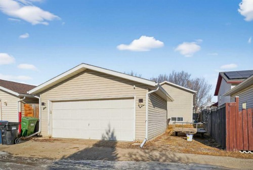 107 Mt Allan Circle Se, Calgary, AB - Outdoor With Exterior