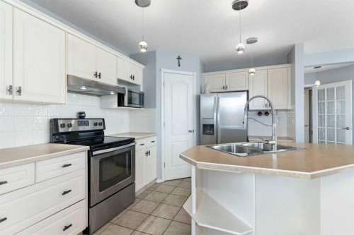 202 Schooner Close Nw, Calgary, AB 