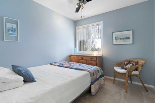 202 Schooner Close Nw, Calgary, AB 