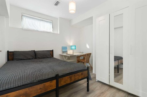 202 Schooner Close Nw, Calgary, AB 