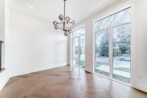 2006 41 Avenue Sw, Calgary, AB - Indoor Photo Showing Other Room