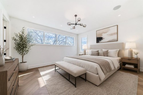2006 41 Avenue Sw, Calgary, AB - Indoor Photo Showing Bedroom