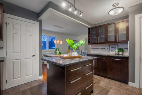 111 Cambrian Drive Nw, Calgary, AB 