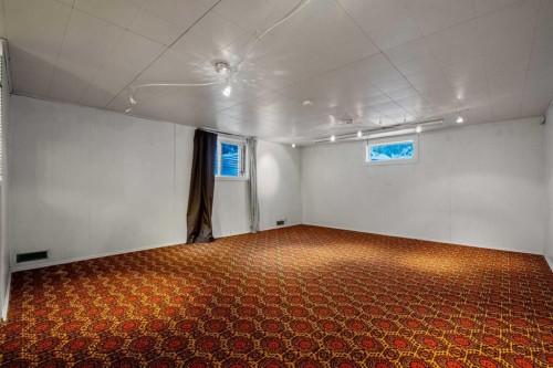 111 Cambrian Drive Nw, Calgary, AB 