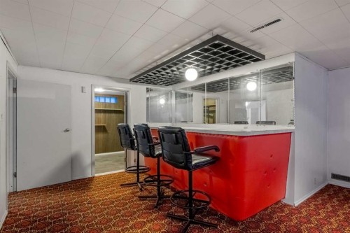 111 Cambrian Drive Nw, Calgary, AB 