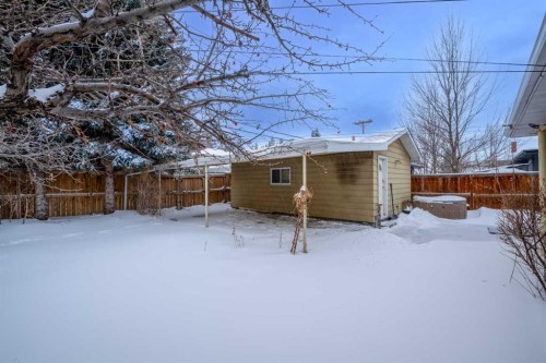 111 Cambrian Drive Nw, Calgary, AB 