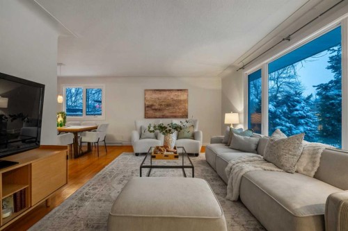 111 Cambrian Drive Nw, Calgary, AB 