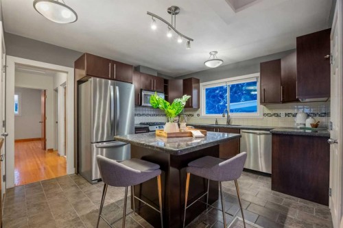 111 Cambrian Drive Nw, Calgary, AB 