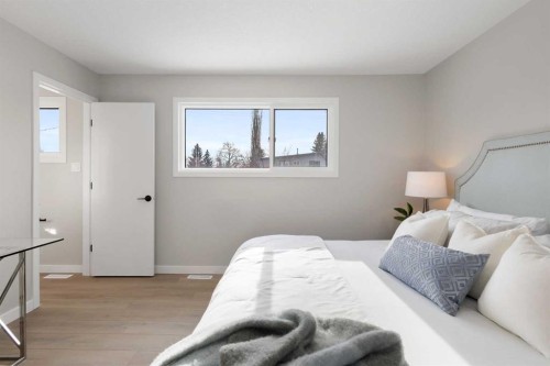 236 Silverview Way Nw, Calgary, AB - Indoor Photo Showing Bedroom