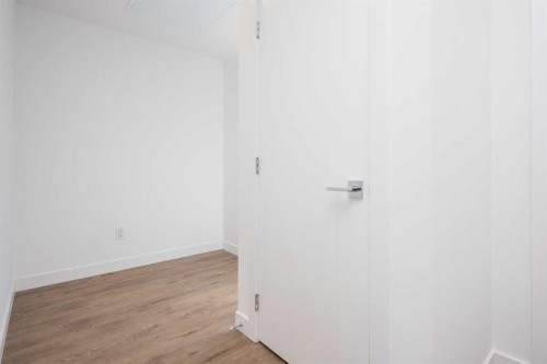 1406-111 Wolf Creek Drive Se, Calgary, AB - Indoor Photo Showing Other Room