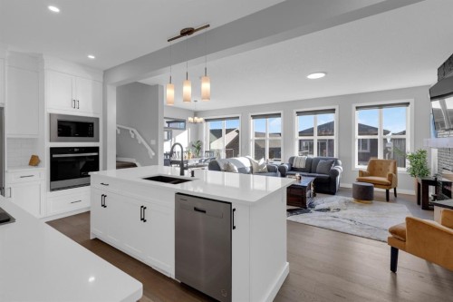 160 Precedence Hill, Cochrane, AB - Indoor