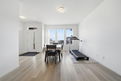 785 Southpoint Gate Sw, Airdrie, AB - Indoor