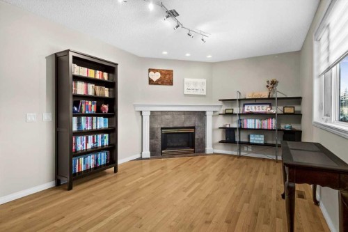 337 Douglas Glen Heath Se, Calgary, AB - Indoor With Fireplace