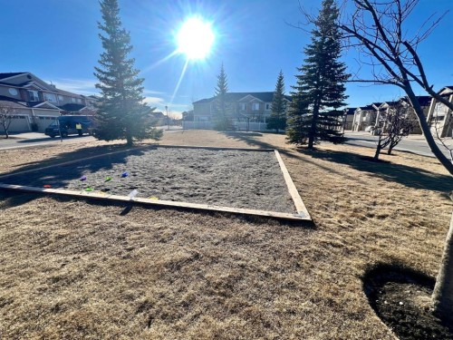 49 Royal Birch Mount Nw, Calgary, AB - Outdoor