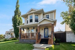 31 Inverness Grove SE Calgary, AB T2Z 3K3