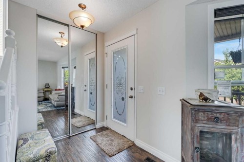 31 Inverness Grove Se, Calgary, AB - Indoor Photo Showing Other Room