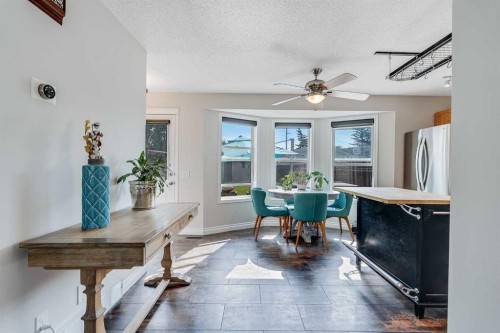 31 Inverness Grove Se, Calgary, AB - Indoor