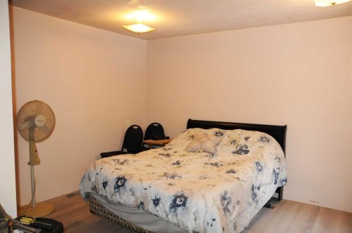 60104-240A Range Road Range, Rural Westlock County, AB - Indoor Photo Showing Bedroom