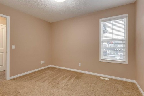301 Auburn Meadows Boulevard Se, Calgary, AB - Indoor Photo Showing Other Room