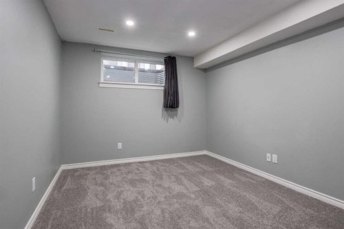 301 Auburn Meadows Boulevard Se, Calgary, AB - Indoor Photo Showing Other Room