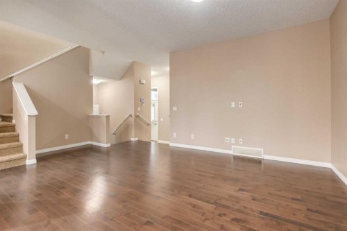 301 Auburn Meadows Boulevard Se, Calgary, AB - Indoor Photo Showing Other Room