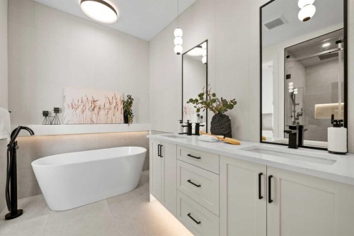 2518 16B Street Sw, Calgary, AB - Indoor Photo Showing Bathroom