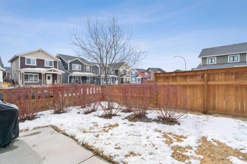 25 Fireside Landing, Cochrane, AB 