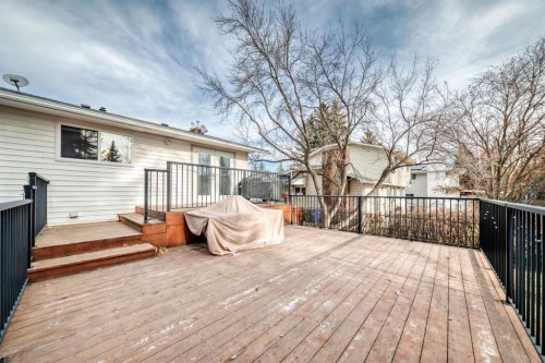 12 Varbow Place Nw, Calgary, AB - Outdoor With Deck Patio Veranda With Exterior
