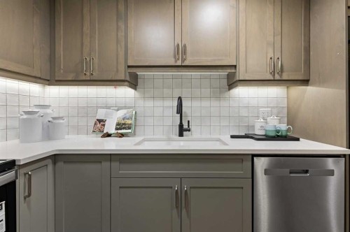 89 Heartwood Lane Se, Calgary, AB - Indoor Photo Showing Kitchen With Upgraded Kitchen