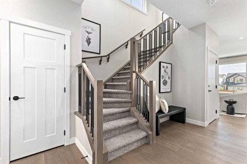 89 Heartwood Lane Se, Calgary, AB - Indoor Photo Showing Other Room