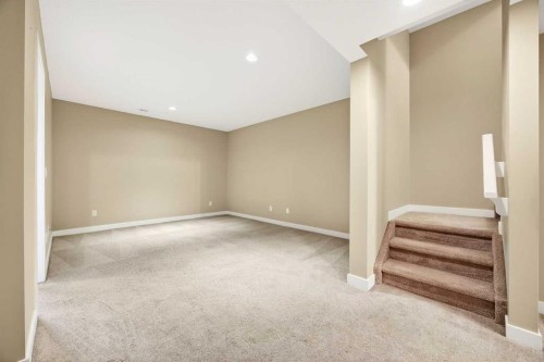 214-413 River Avenue, Cochrane, AB - Indoor Photo Showing Other Room