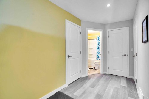 1322 Walden Drive Se, Calgary, AB - Indoor Photo Showing Other Room