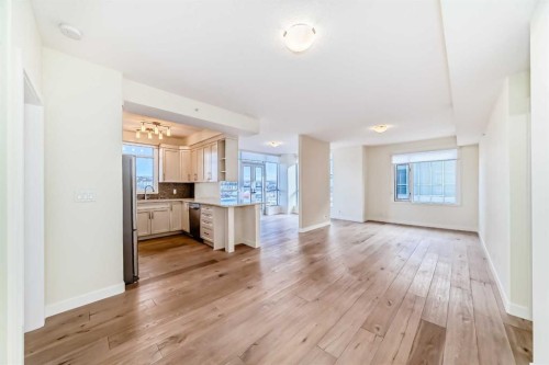 802-16 Varsity Estates Circle Nw, Calgary, AB - Indoor
