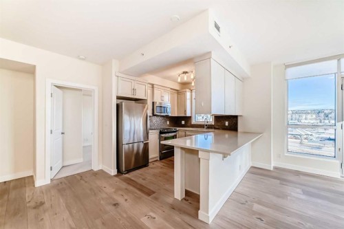 802-16 Varsity Estates Circle Nw, Calgary, AB - Indoor Photo Showing Kitchen