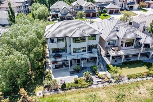 16 Hamptons Cove Nw, Calgary, AB - Outdoor With Facade
