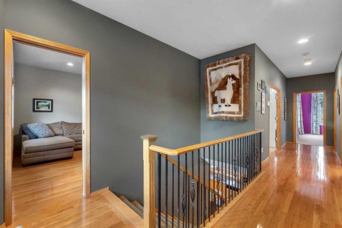 15 Rosery Drive Nw, Calgary, AB - Indoor Photo Showing Other Room