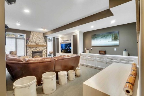 15 Rosery Drive Nw, Calgary, AB - Indoor With Fireplace