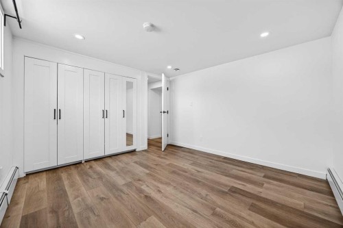 23 Beaupre Crescent Nw, Calgary, AB - Indoor Photo Showing Other Room