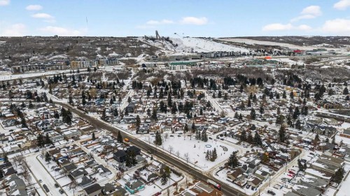 23 Beaupre Crescent Nw, Calgary, AB - Outdoor With View