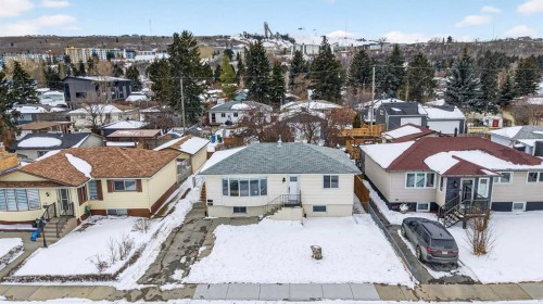 23 Beaupre Crescent Nw, Calgary, AB - Outdoor