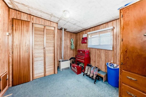 14 Birch Close, Olds, AB - Indoor Photo Showing Other Room