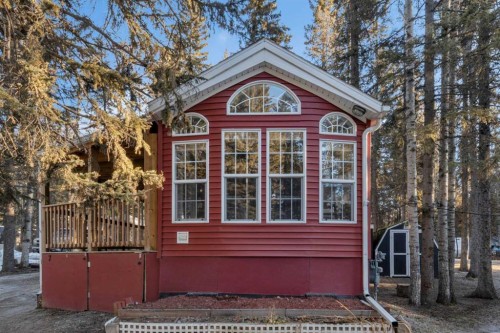 7-5227 Township Road 320  Rural Mountain View County, AB T0M 1X0