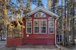 7-5227 Township Road 320  Rural Mountain View County, AB T0M 1X0