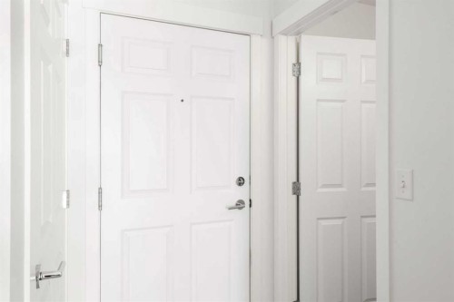 2205-215 Legacy Boulevard Se, Calgary, AB - Indoor Photo Showing Other Room