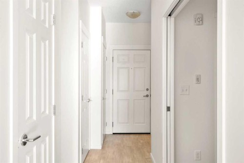 2205-215 Legacy Boulevard Se, Calgary, AB - Indoor Photo Showing Other Room